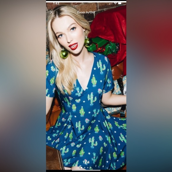 EUC Blackmilk Christmas Cactus Evil V Dress XL - Picture 1 of 3